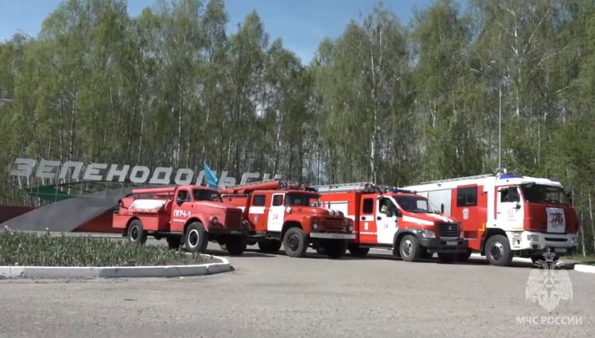 375-летие пожарной охраны: Зеленодольск отметил юбилей автопробегом спецтехники