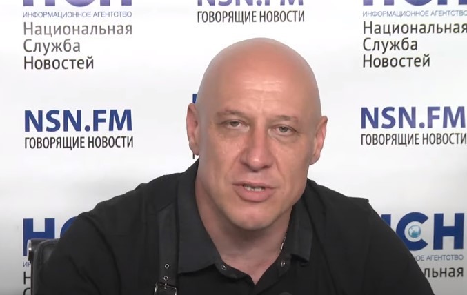 Певец Денис Майданов находится под присмотром врачей из-за ухудшения состояния