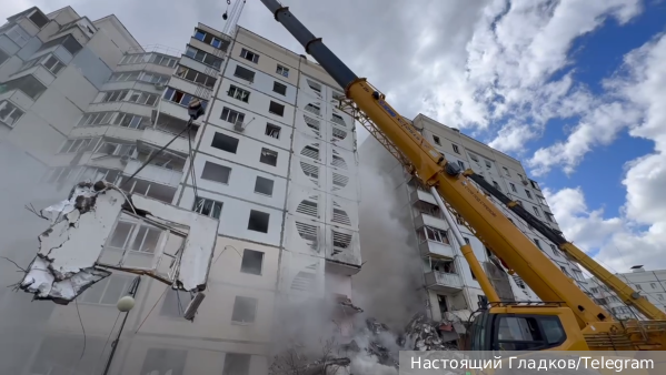 Число жертв частичного обрушения жилого дома в Белгороде возросло до 12 человек